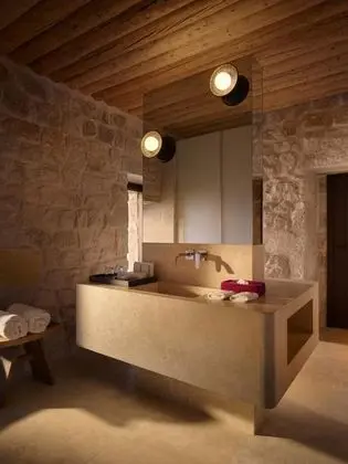 Junior Suite,    , Şömineli