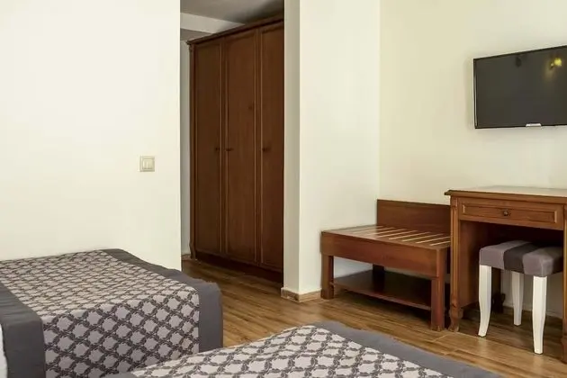 Deluxe Tek Büyük veya İki Ayrı Yataklı Oda, 1 Yatak Odası, Sigara İçilmez, Şehir Manzaralı