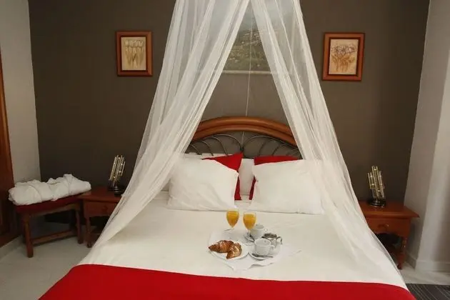 Standard Tek Büyük veya İki Ayrı Yataklı Oda, 1 Yatak Odası, Dağ Manzaralı (2 adults + 1 child)