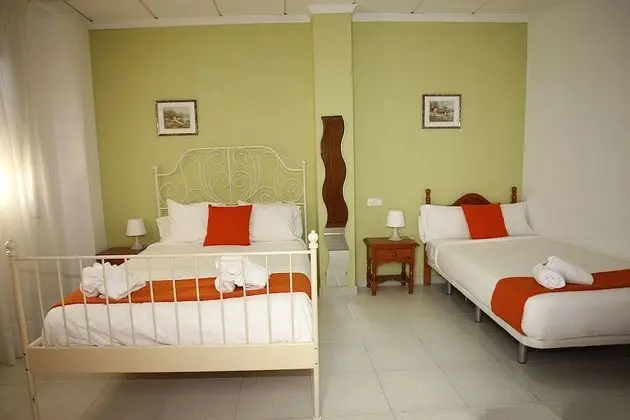 Standard Üç Kişilik Oda, Dağ Manzaralı