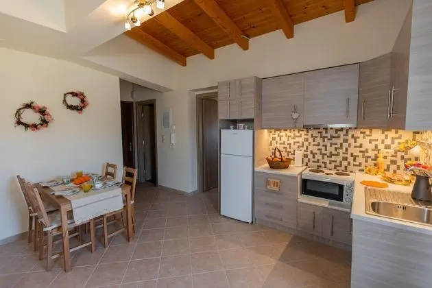 Chrysianna Seaview Apartment