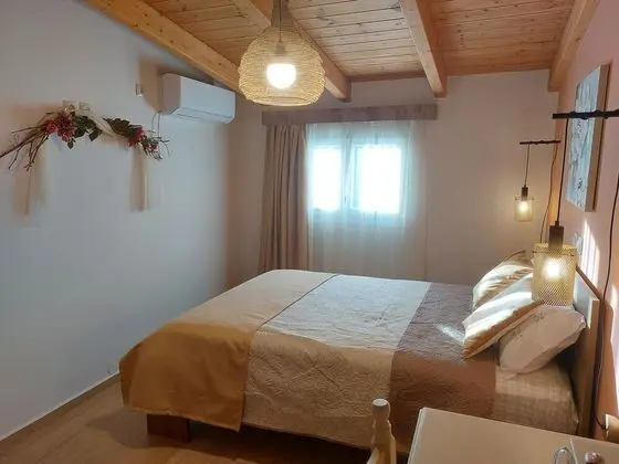 Zoi Luxurious Retreat
