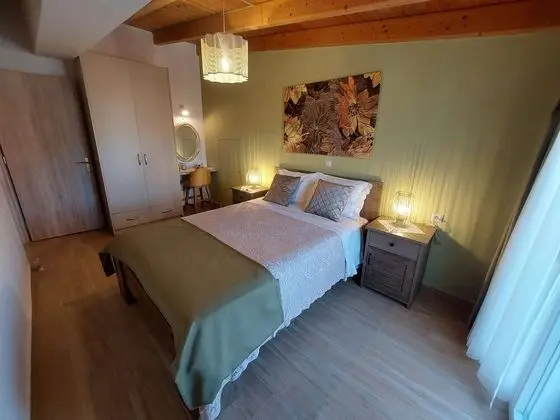 Zoi Luxurious Retreat