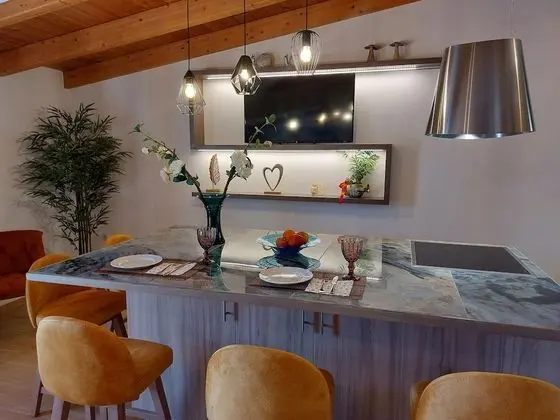 Zoi Luxurious Retreat