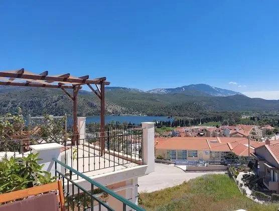 Zoi Luxurious Retreat