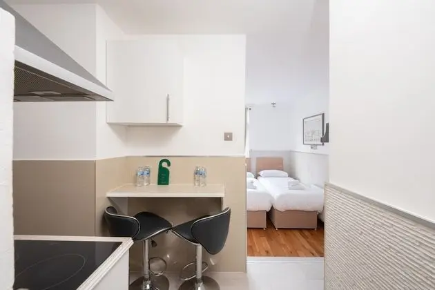 Super Family Apartment