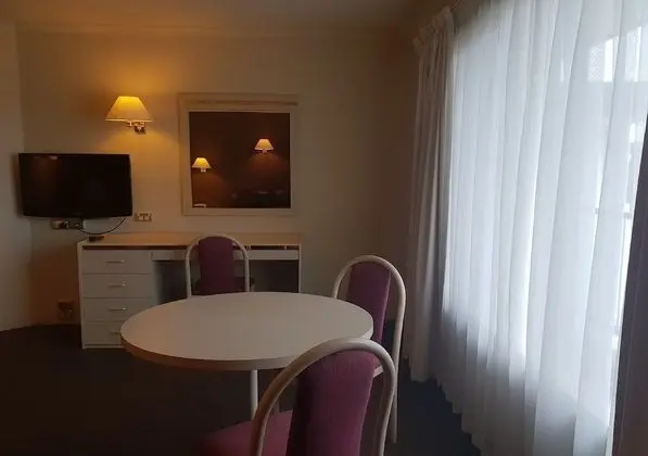 Executive Tek Büyük Yataklı Oda