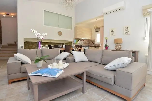 Villa, Kısmi Deniz Manzaralı