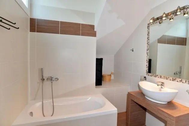 Villa, Kısmi Deniz Manzaralı