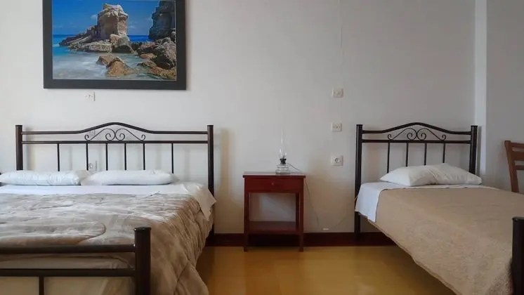 Economy Üç Kişilik Oda (9)