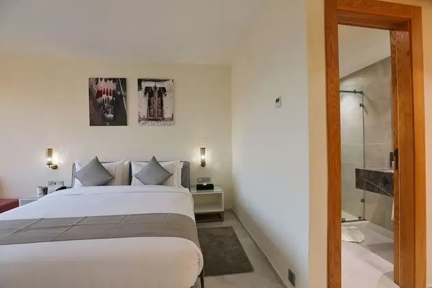 Deluxe Oda, Sigara İçilmez, Şehir Manzaralı