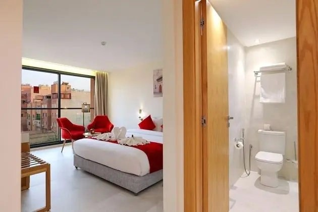 Deluxe Oda, Sigara İçilmez, Şehir Manzaralı