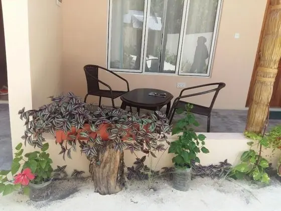 Deluxe Tek Büyük veya İki Ayrı Yataklı Oda, Balkon, Bahçe Manzaralı