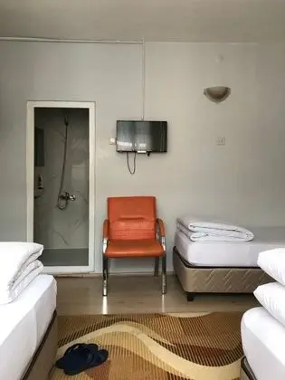 Ekonomik  - Üç Kişilik