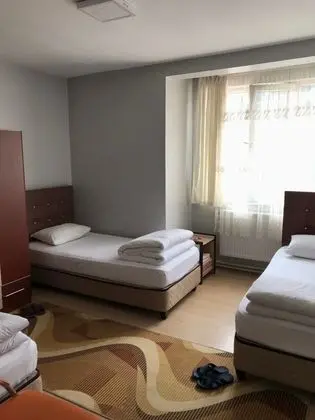 Ekonomik  - Üç Kişilik