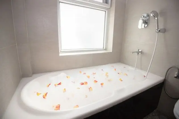 Deluxe Oda (Deluxe King Room)