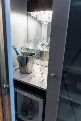 Grand Oda, 2 Çift Kişilik Yatak