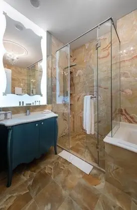 Grand Oda, 2 Çift Kişilik Yatak