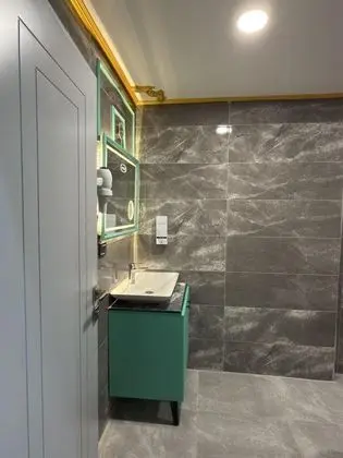Daire-Tek Yatak Odalı, Şehir veya Dağ Manzaralı, Balkonlu
