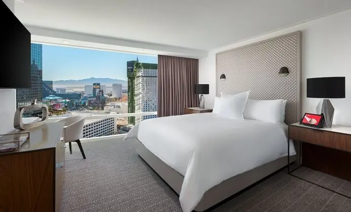 Corner Suite Strip View
