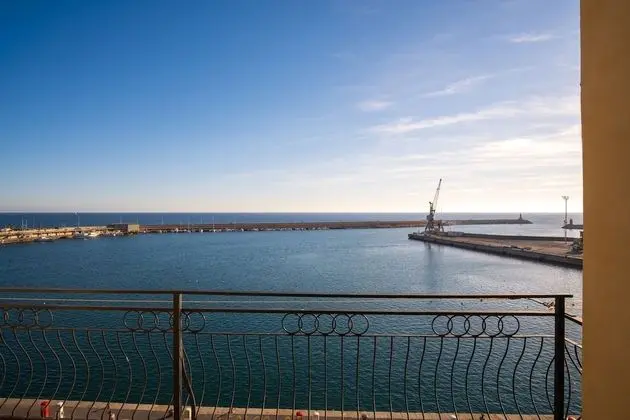 Apart Daire, 2 Yatak Odası, Teras, Deniz Manzaralı