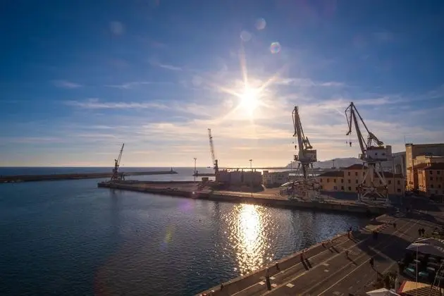 Apart Daire, 2 Yatak Odası, Teras, Deniz Manzaralı