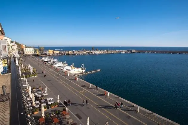 Apart Daire, 2 Yatak Odası, Teras, Deniz Manzaralı