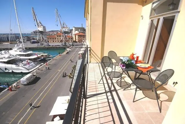 Apart Daire, 2 Yatak Odası, Teras, Deniz Manzaralı