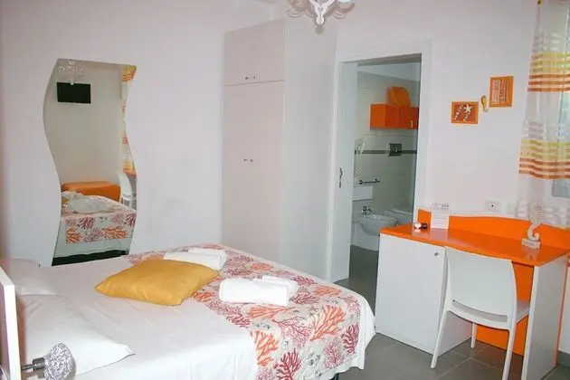 Standard Tek Büyük Yataklı Oda, 1 Büyük (Queen) Boy Yatak, Sigara İçilmez, Banyolu/Duşlu