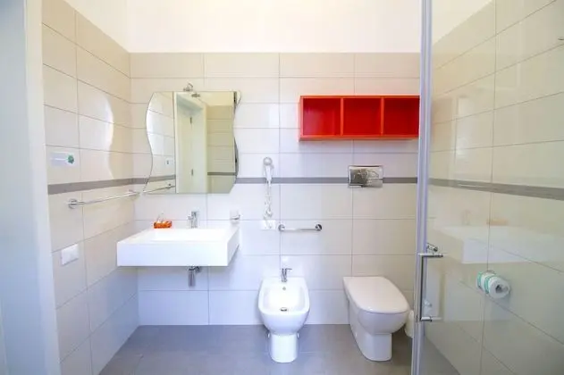 Standard Tek Büyük Yataklı Oda, 1 Büyük (Queen) Boy Yatak, Sigara İçilmez, Banyolu/Duşlu