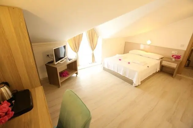 Penthouse, Dağ Manzaralı