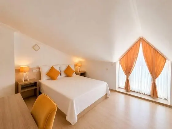 Penthouse, Dağ Manzaralı