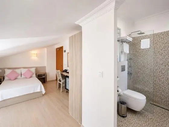 Penthouse, Deniz Manzaralı