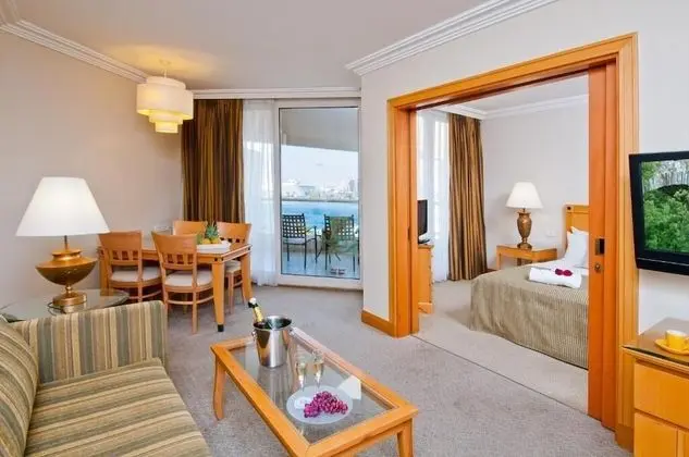 Deluxe Suite, with Partial Sea View
