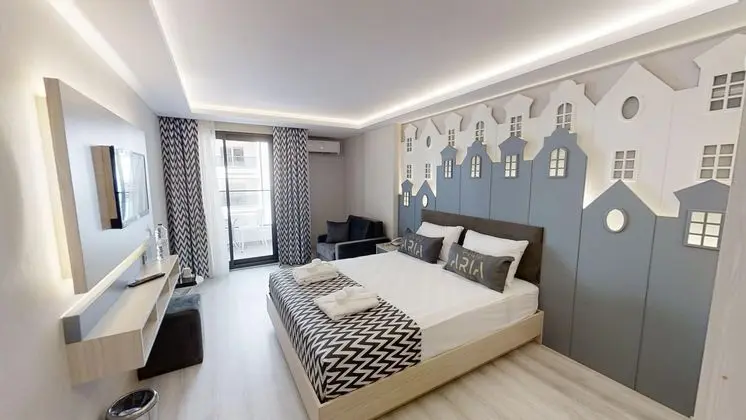 B Blok Kara Manzaralı Standart Oda