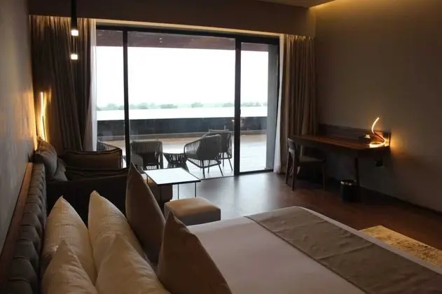 Premium Oda, Havuz Manzaralı