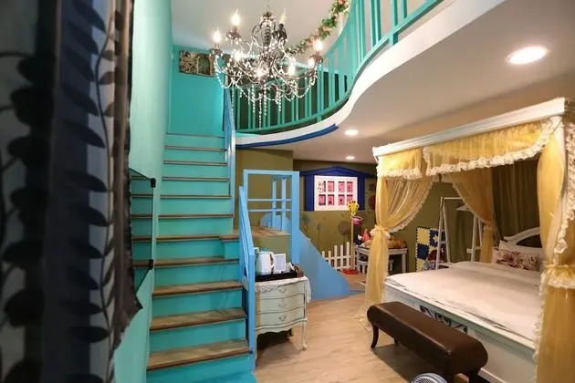 Family Dört Kişilik Oda