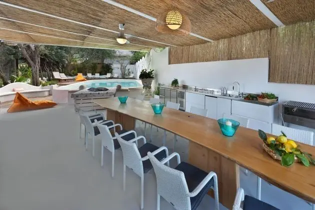 Villa, Sigara İçilebilir