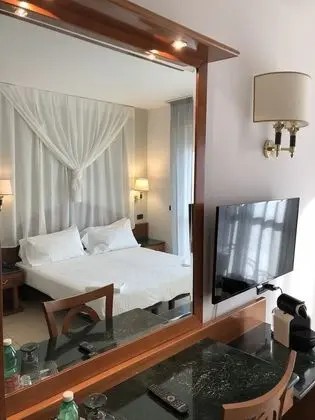 Tek Büyük veya İki Ayrı Yataklı Oda, Balkon