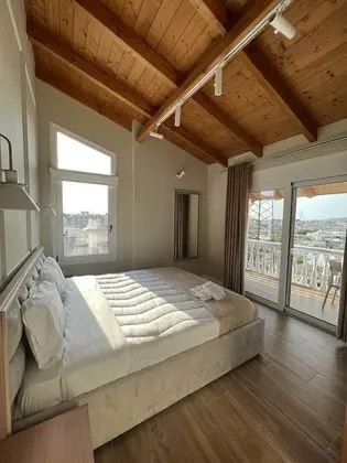 Deluxe Tek Büyük Yataklı Oda, Deniz Manzaralı