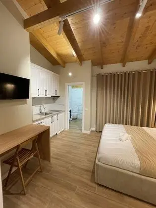 Deluxe Tek Büyük Yataklı Oda, Deniz Manzaralı