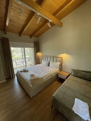 Deluxe Tek Büyük Yataklı Oda, Deniz Manzaralı
