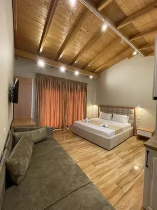 Deluxe Üç Kişilik Oda, Balkon