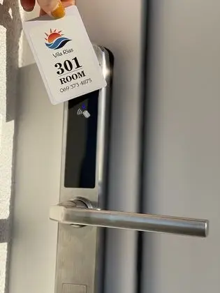 Deluxe Üç Kişilik Oda, Balkon