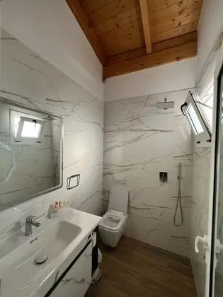 Deluxe Üç Kişilik Oda, Balkon