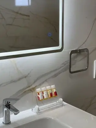 Deluxe Üç Kişilik Oda, Balkon