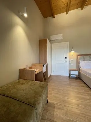 Deluxe Üç Kişilik Oda, Deniz Manzaralı