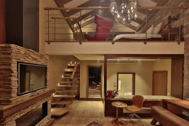 Ishtar Duplex Suite,    , Teraslı