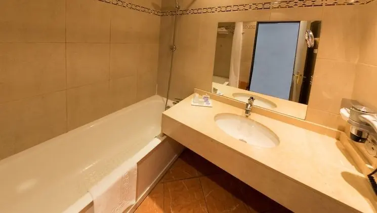 Comfort İki Ayrı Yataklı Oda