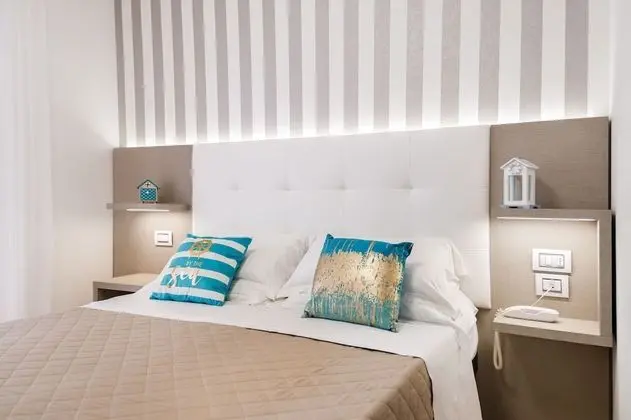 Standard Tek Büyük veya İki Ayrı Yataklı Oda